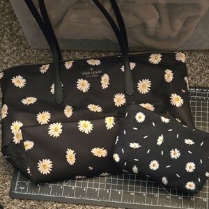 Kate Spade Black and White Daisy Tote